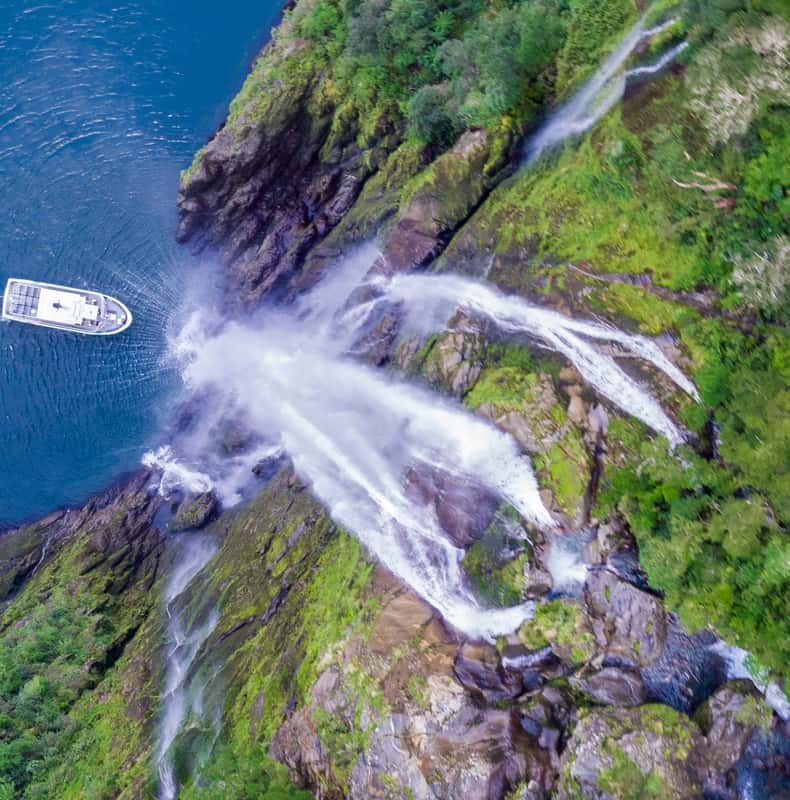 Milford Sound: Boutique Small-Boat Cruise